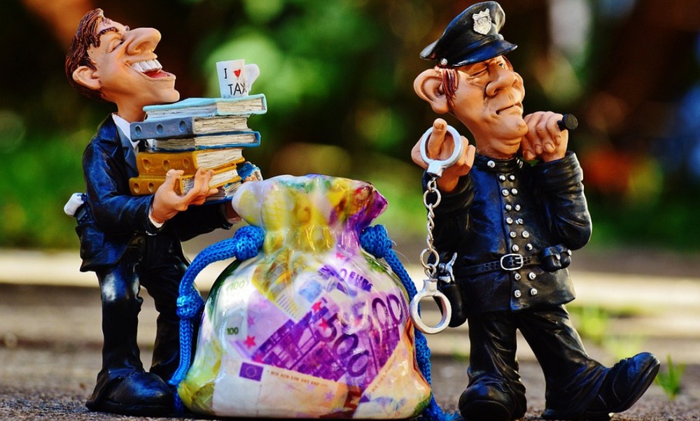 Штраф 5000 рублей за езду на автомобиле без страховки