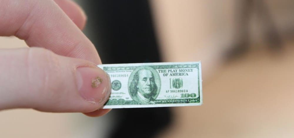 Кто решает, ремонт или выплата деньгами