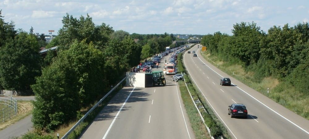 Один потерпевший и у двух виновность в ДТП паровозиком