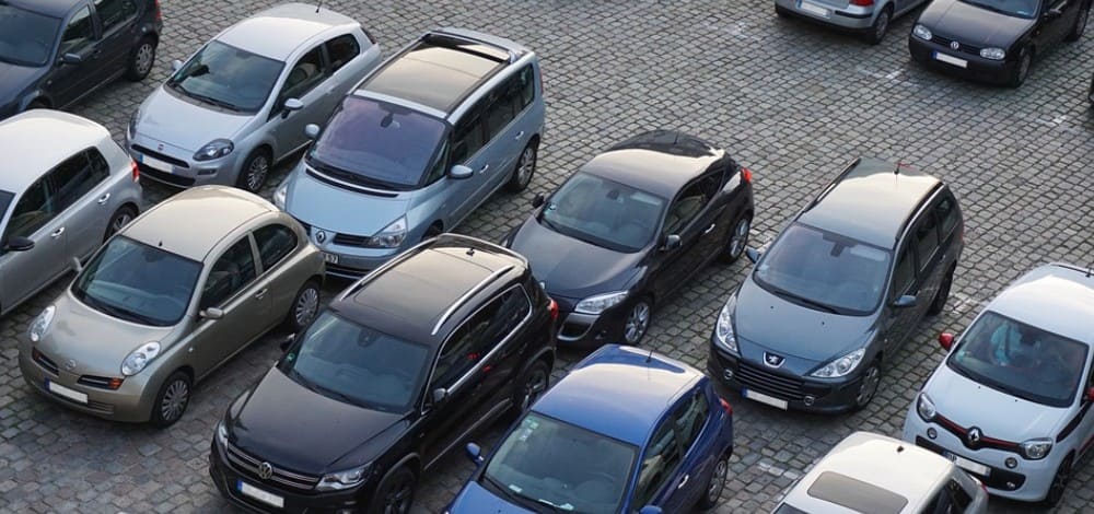 Повреждение машины на стоянке и действие ОСАГО