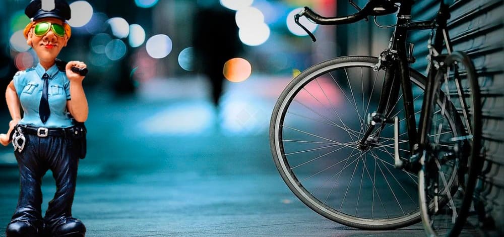 Страховой полис на велосипед, штраф и ДТП с велосипедистом