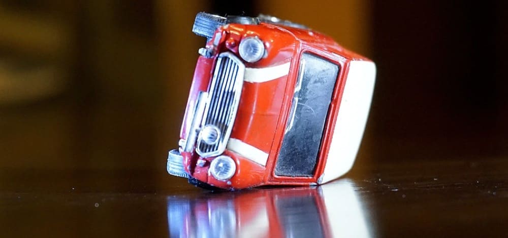 Выплата ОСАГО, если стукнули авто во дворе